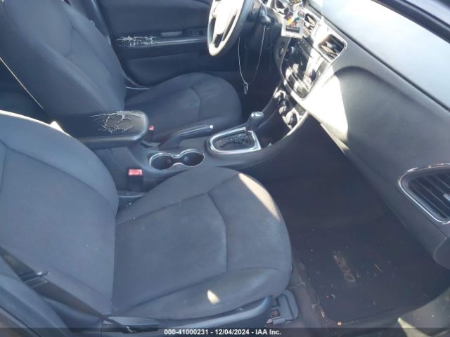 2012 CHRYSLER 200 1C3CCBAB5CN282342 Photo 4