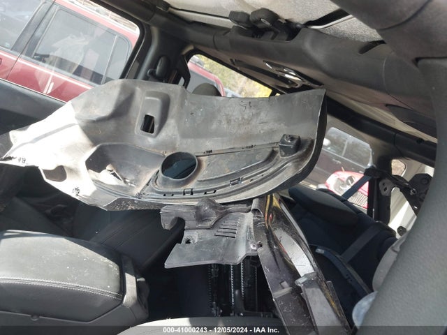1C4HJXEN2KW516244 Jeep Wrangler Unlimited Sahara 4x4