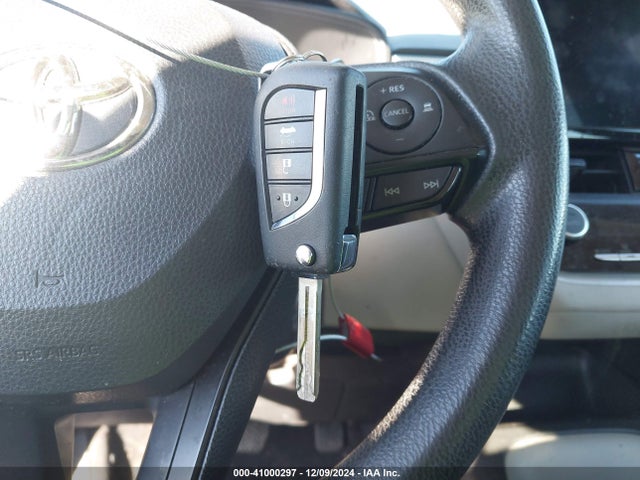 JTDBCMFE8P3006566 Toyota Corolla Hybrid Le