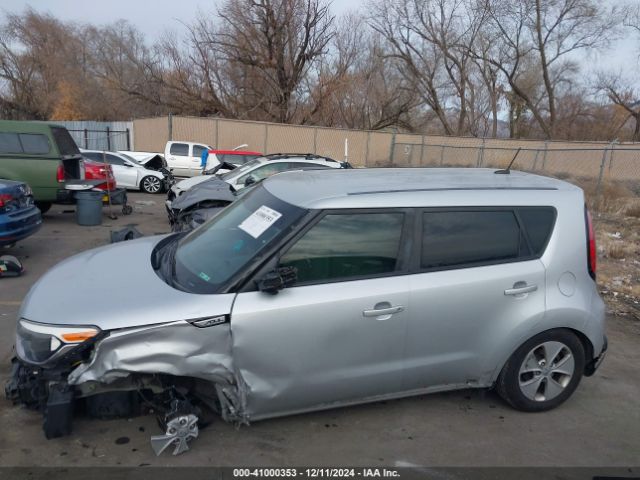KNDJN2A25G7868305 KIA Soul