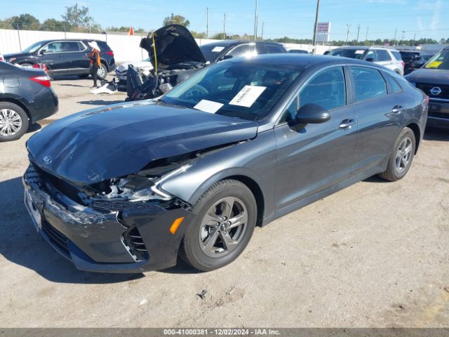5XXG14J26MG048142 KIA K5 LXS