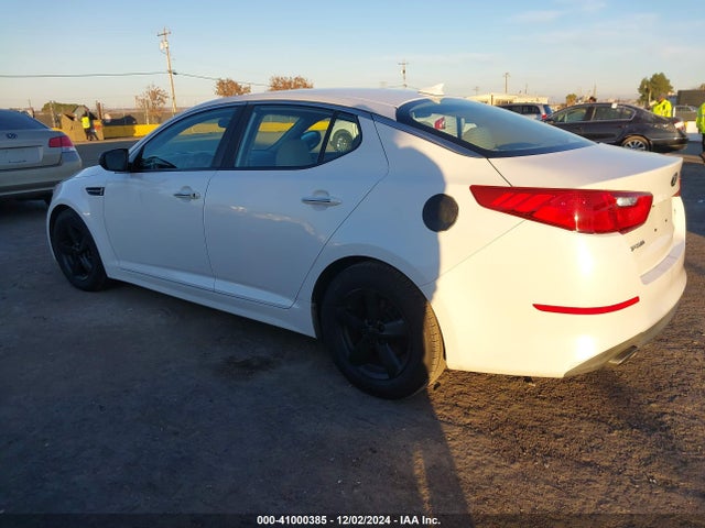 KIA Optima Lx 2015 KNAGM4A70F5642426 Image 3