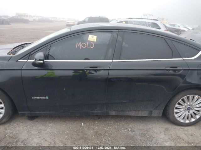3FA6P0LU9GR318607 Ford Fusion Hybrid Se