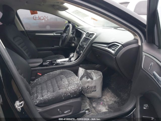 3FA6P0LU9GR318607 Ford Fusion Hybrid Se