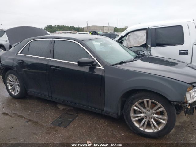 2C3CCAAG6KH542454 Chrysler 300 Touring L