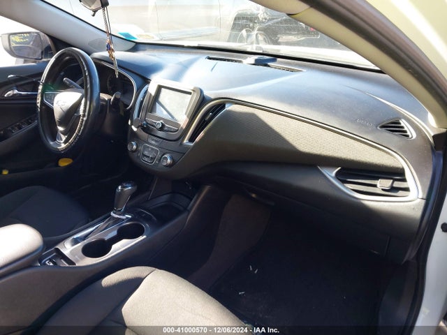 Chevrolet MALIBU LS 2017 1G1ZB5ST1HF104360 Image 5