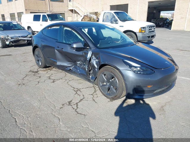 2022 TESLA MODEL 3 5YJ3E1EB6NF240418 Photo 5