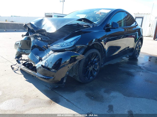 2022 TESLA MODEL Y 7SAYGDEE7NA003805 Photo 1