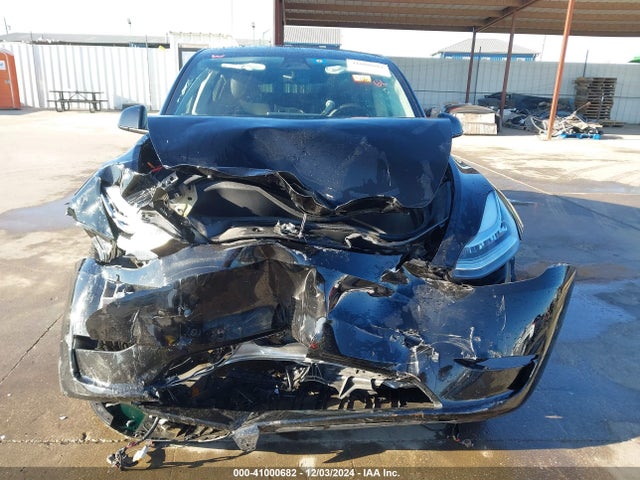 2022 TESLA MODEL Y 7SAYGDEE7NA003805 Photo 5
