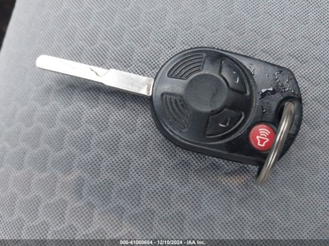 1FMCU0GDXHUD06858 Ford ESCAPE SE