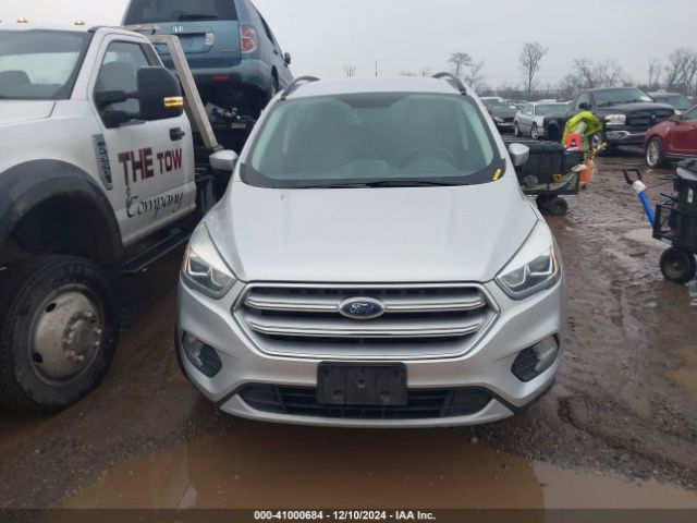 1FMCU0GDXHUD06858 Ford ESCAPE SE