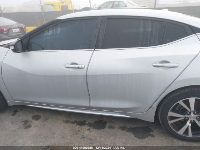 1N4AA6AP1JC365938 Nissan Maxima 3.5 Sv