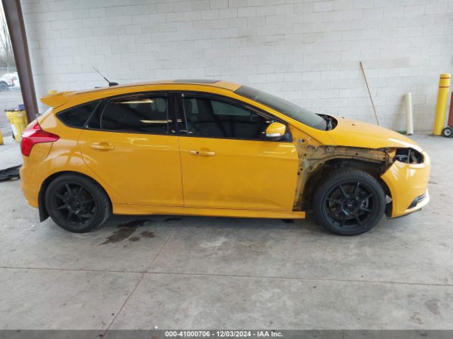 1FADP3L92EL443142 Ford FOCUS ST