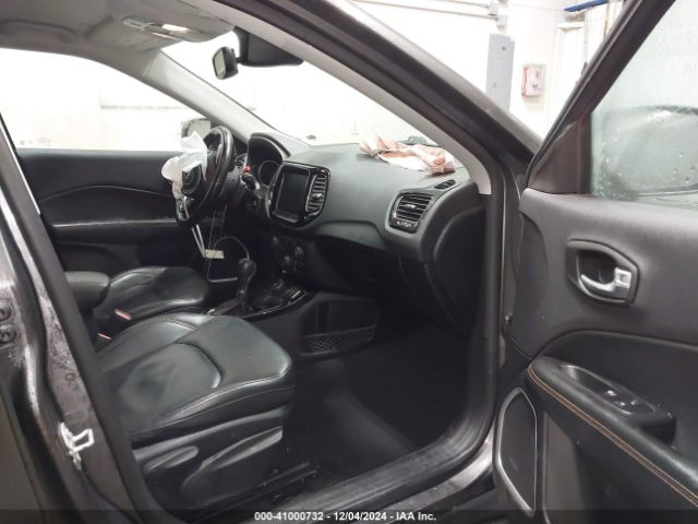 3C4NJDCB4LT215346 Jeep Compass Limited 4x4