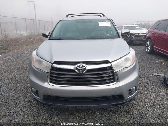 Toyota Highlander Xle V6 2014 5TDJKRFH8ES062220 Image 12