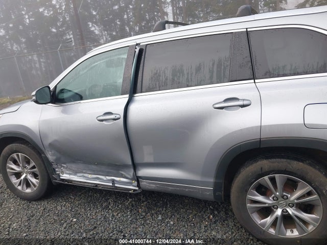 Toyota Highlander Xle V6 2014 5TDJKRFH8ES062220 Image 14