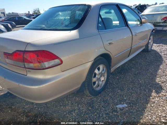 2002 HONDA ACCORD SDN 1HGCG56682A003048 Photo 3