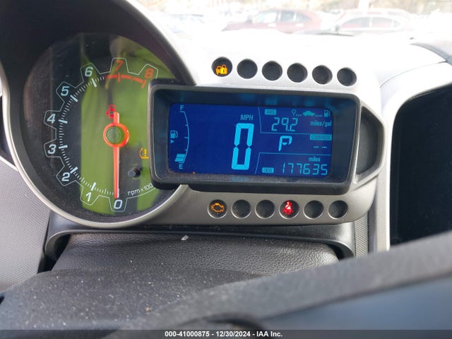 1G1JC5SH5G4132128 Chevrolet Sonic Lt Auto