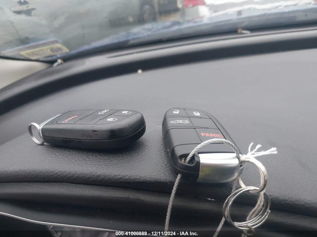 1C3CCCAB7GN130431 Chrysler 200 Limited