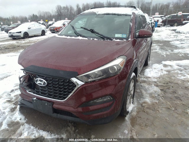 Hyundai TUCSON SE 2017 KM8J3CA47HU302254 Image 2