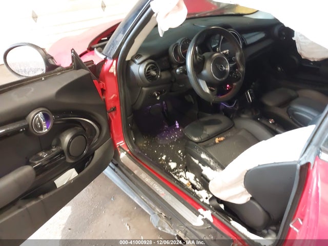 2021 MINI HARDTOP WMWXR5C04M2N69308 Photo 4