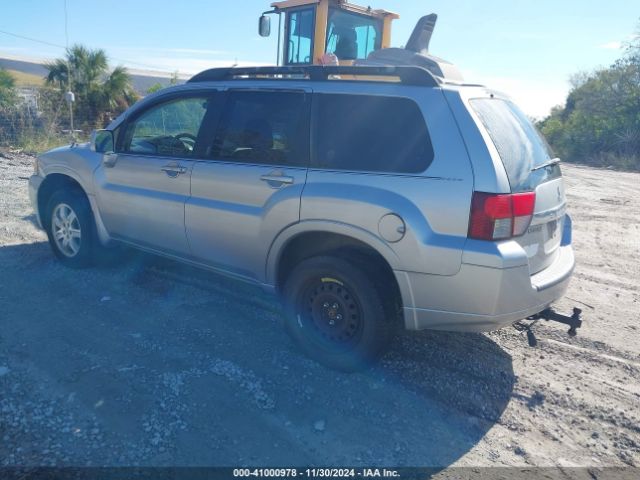 2010 MITSUBISHI ENDEAVOR 4A4JN2AS3AE004090 Photo 2