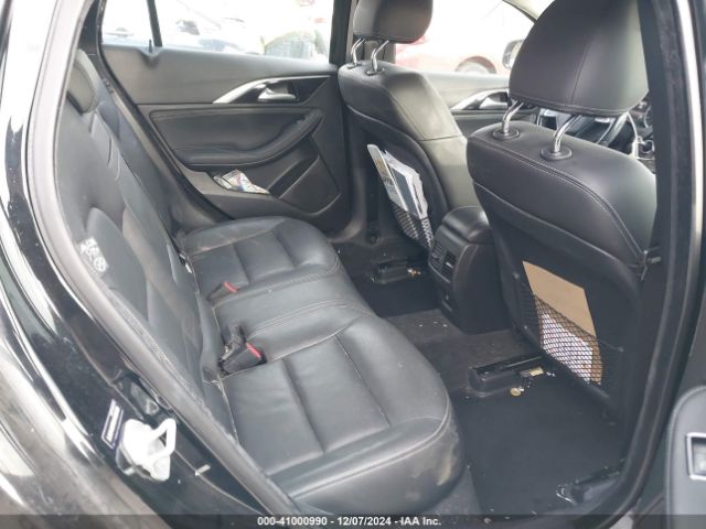 SJKCH5CR6HA023928 Infiniti Qx30 Premium