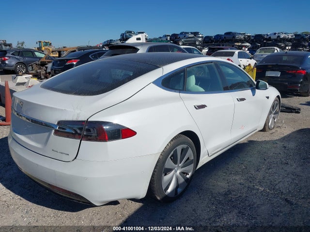2021 TESLA MODEL S 5YJSA1E21MF424039 Photo 3
