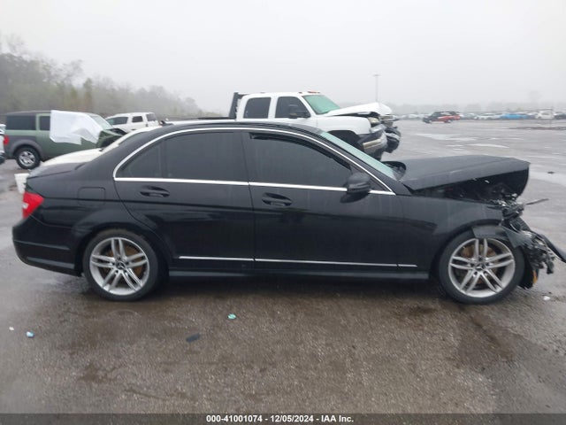 WDDGF8AB2ER314544 Mercedes-Benz C 300 Luxury 4matic/sport 4matic