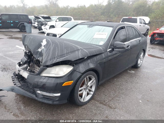 WDDGF8AB2ER314544 Mercedes-Benz C 300 Luxury 4matic/sport 4matic