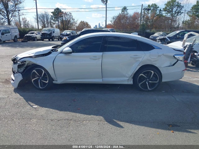 1HGCV1F33JA016308 Honda Accord Sport