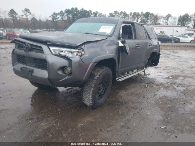 JTEBU5JR3L5827209 Toyota 4RUNNER SR5