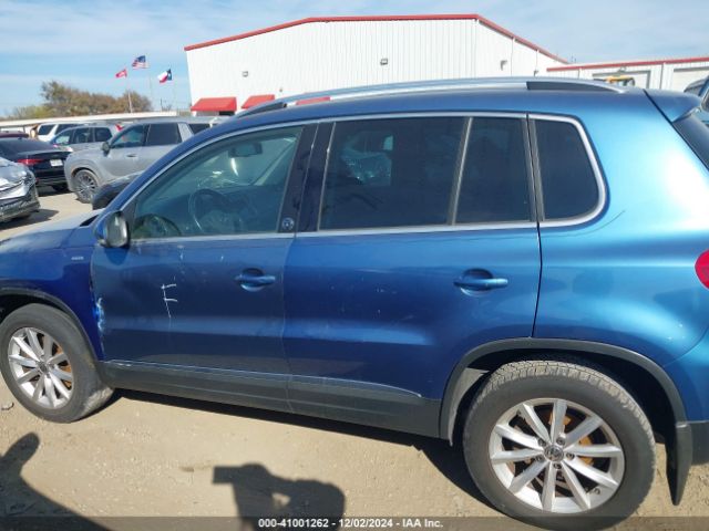 WVGSV7AX2HK004416 Volkswagen Tiguan 2.0t Wolfsburg Edition