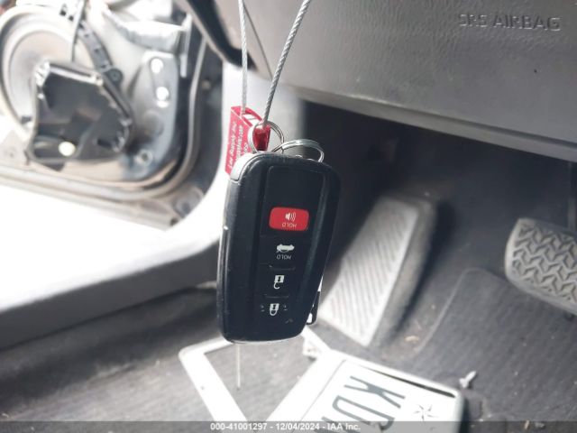 4T1B31HK5JU500480 Toyota Camry Hybrid Le