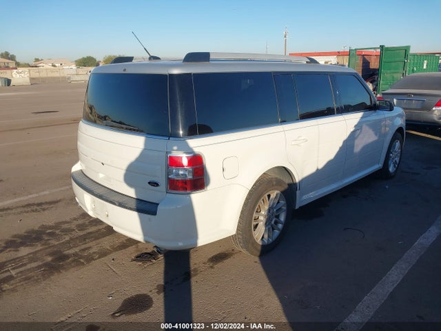 2FMGK5C8XEBD11010 Ford FLEX SEL
