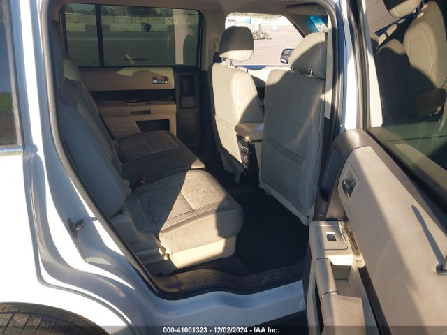 2FMGK5C8XEBD11010 Ford FLEX SEL