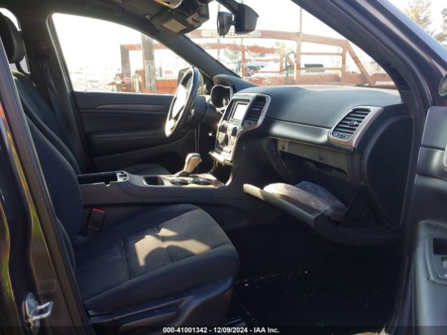 1C4RJFAGXHC653707 Jeep Grand Cherokee Laredo 4x4