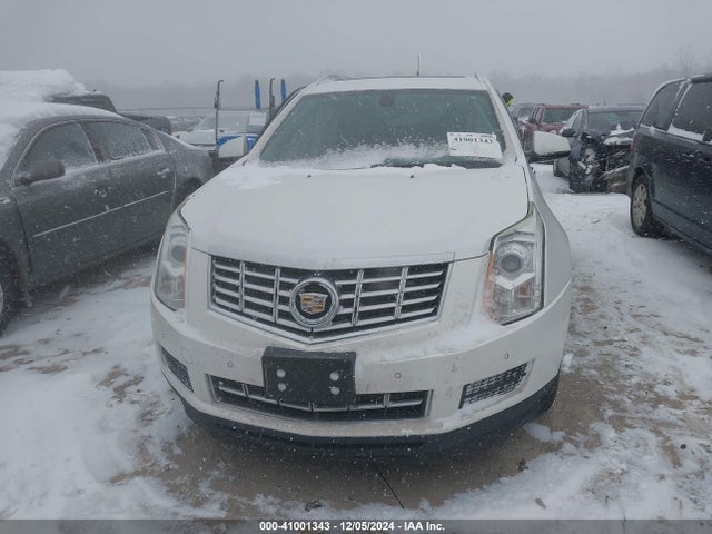 3GYFNEE38ES517312 Cadillac Srx Luxury Collection