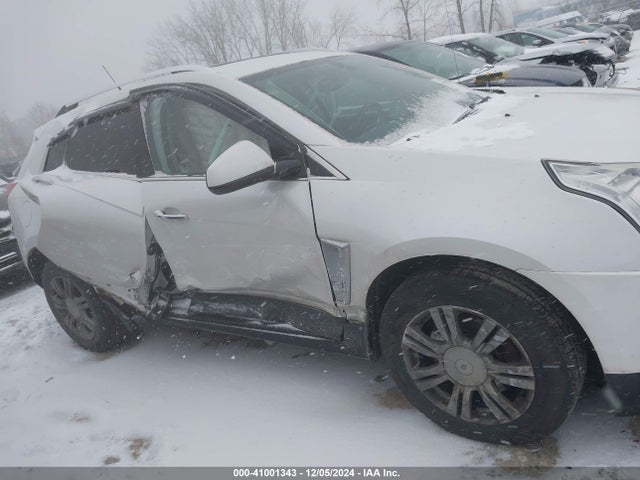 3GYFNEE38ES517312 Cadillac Srx Luxury Collection