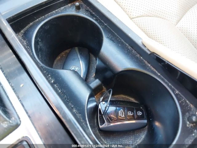 KMHFG4JG8GA518074 Hyundai Azera