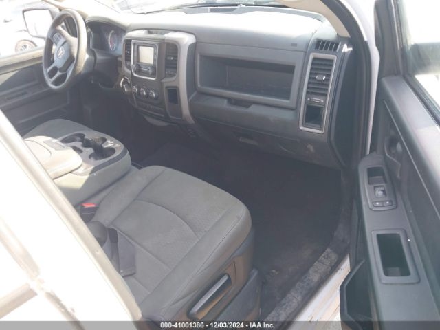 1C6RR6KT3JS201475 RAM 1500 Express  4x2 5'7 Box