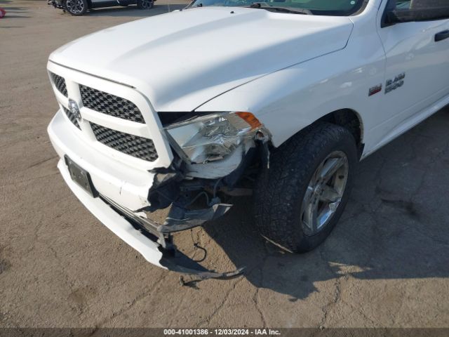 1C6RR6KT3JS201475 RAM 1500 Express  4x2 5'7 Box