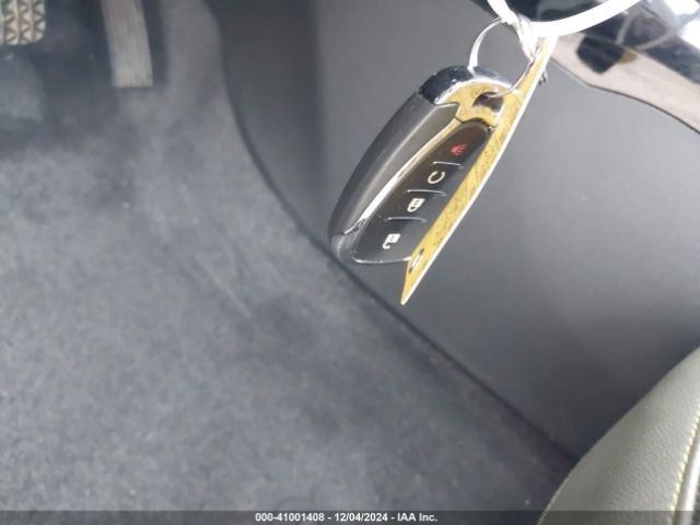 KL77LKEPXSC047042 Chevrolet Trax Fwd Activ