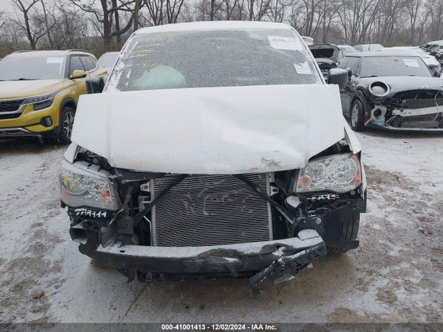 2C4RDGBG0HR758758 Dodge Grand Caravan Se