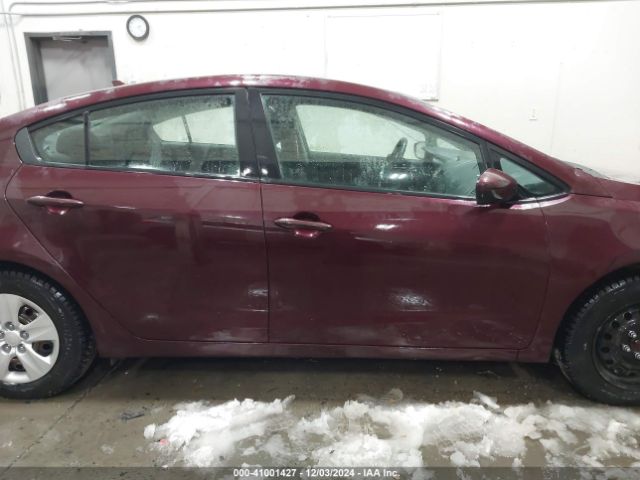 3KPFK4A78JE220695 KIA FORTE LX