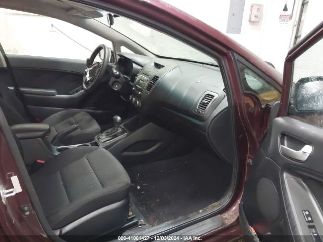 3KPFK4A78JE220695 KIA FORTE LX