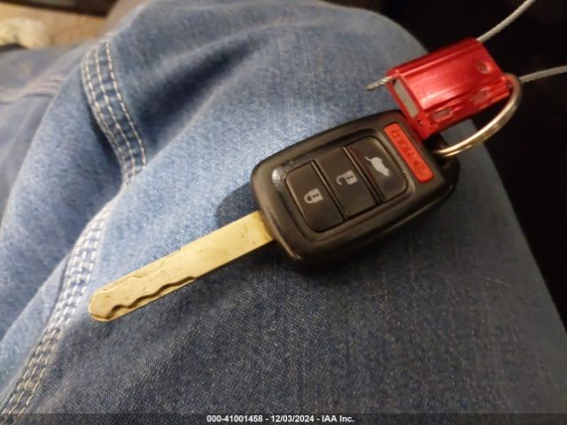 5J6RW6H35KL001664 Honda CR-V LX