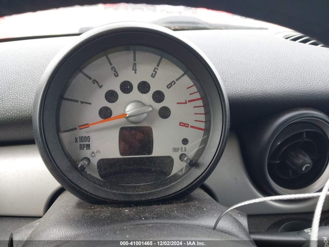 2011 MINI COOPER WMWSU3C55BT095322 Photo 6