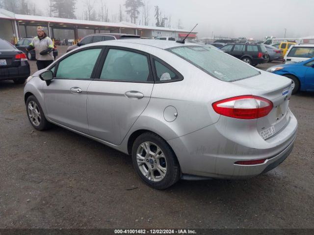 3FADP4BJ1FM199257 Ford FIESTA SE