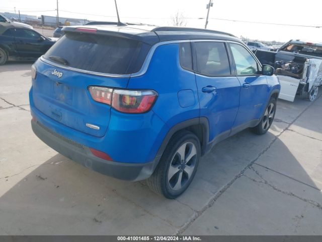 3C4NJCBB9JT105885 Jeep Compass Latitude Fwd